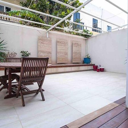 Pembroke St Julians Luxury, Comfort, Location Exterior foto