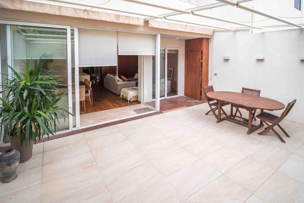 Pembroke St Julians Luxury, Comfort, Location Exterior foto